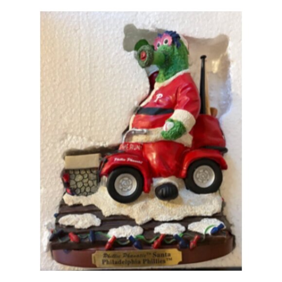 Phillies Phanatic Santa Christmas Figurine Limited Edition 2003 Team Collectible - Picture 4 of 5